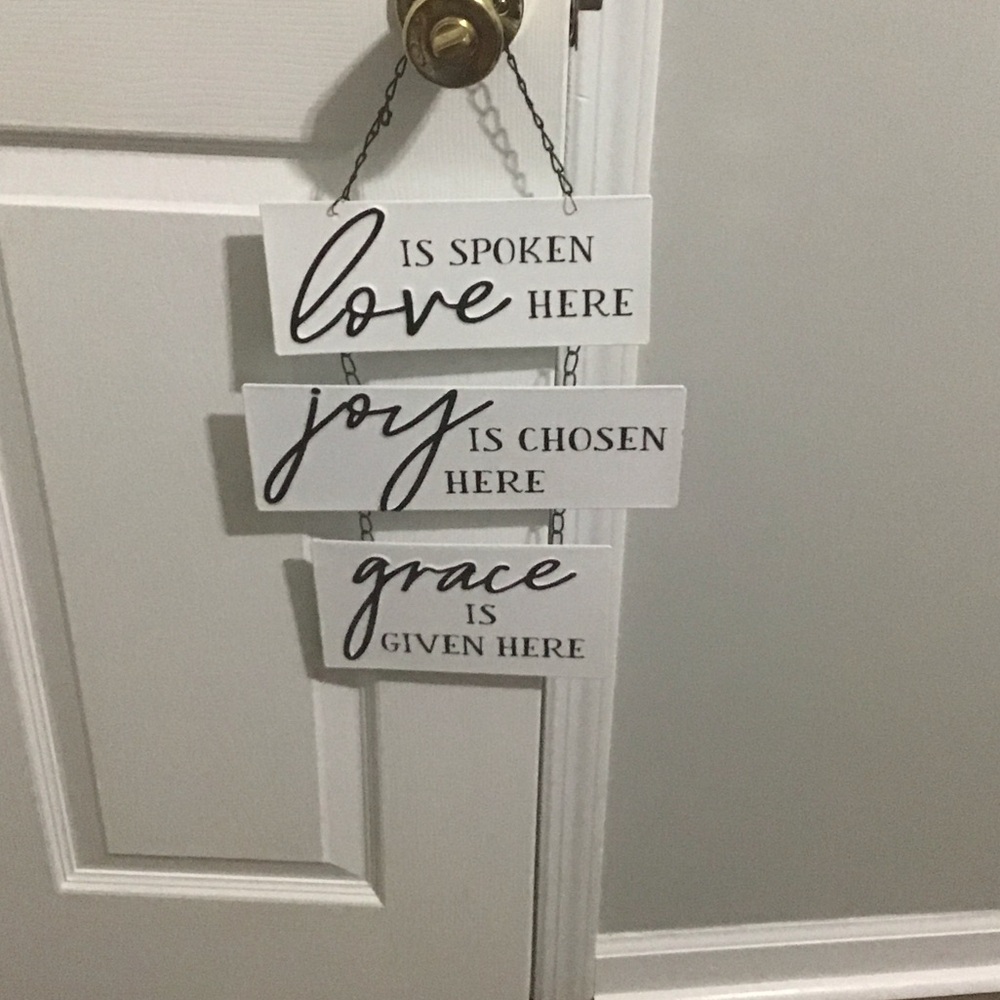 White 'Love Joy Grace' Hanging Wall Sign - Inspirational Home Decor